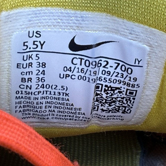 Nike Air Max Plus Chrome‎ Yellow Orange Red Black Size 5.5Y Womens 7 CT0962-700 - Picture 10 of 11